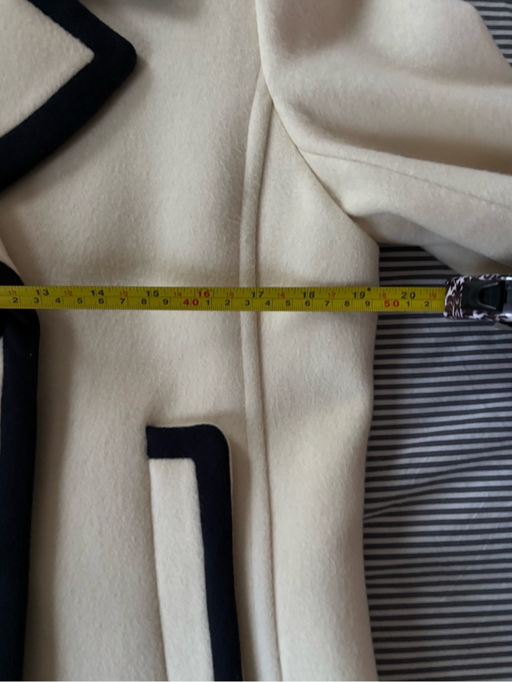 J. Crew 2012 Wool Cream Double-Breasted Peacoat with Black Trim - Picture 8 of 9
